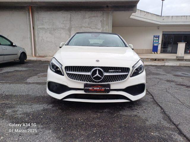 MERCEDES-BENZ A 180 d Automatic Premium