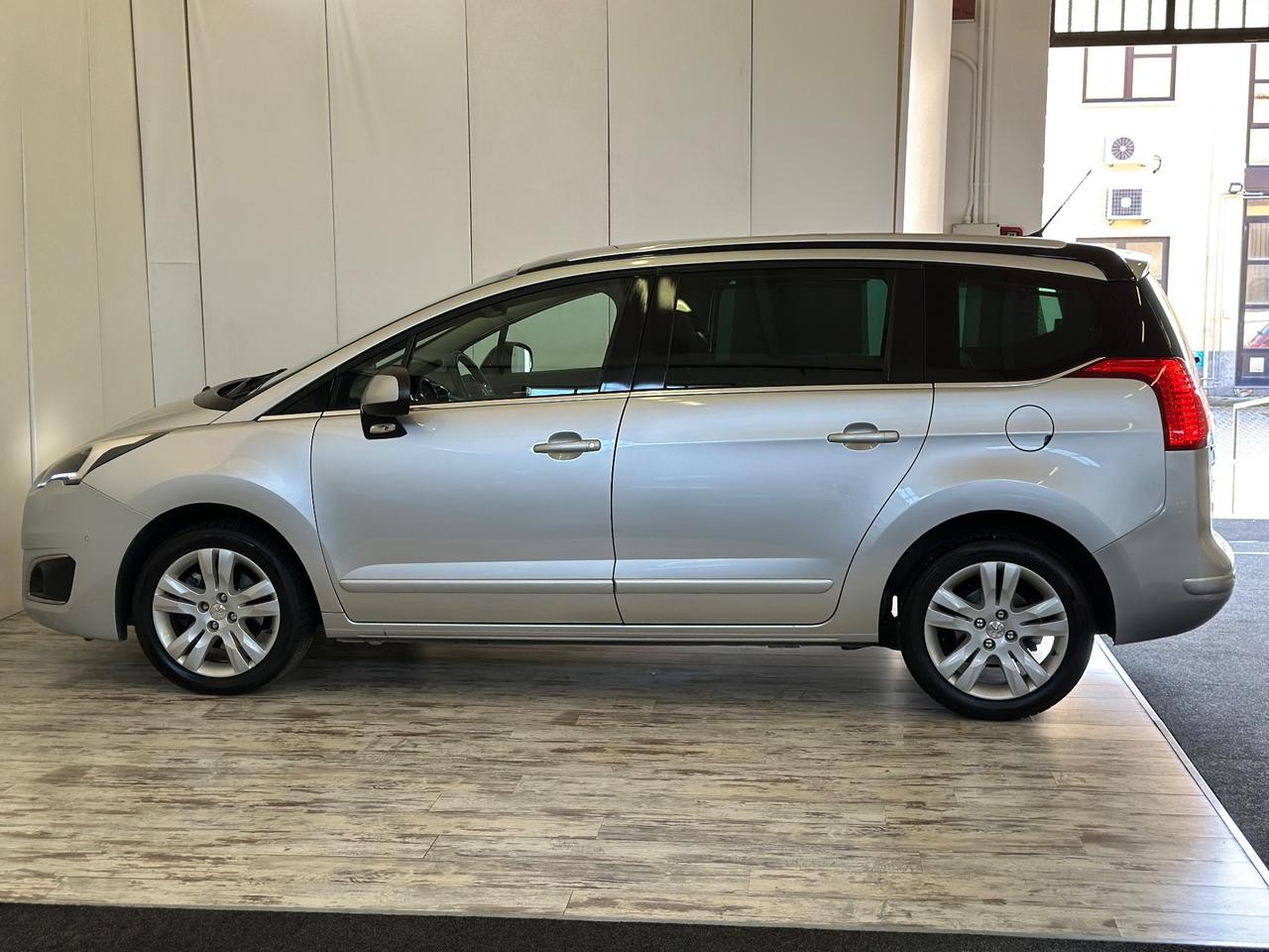 Peugeot 5008 1.6 BlueHDi 120 S&S Allure 7 Posti