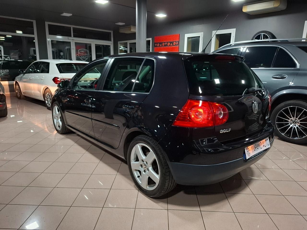 Volkswagen Golf 2.0 TDI DSG GT Sport