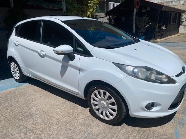 Ford Fiesta Fiesta 1.4 5 porte Bz.- GPL