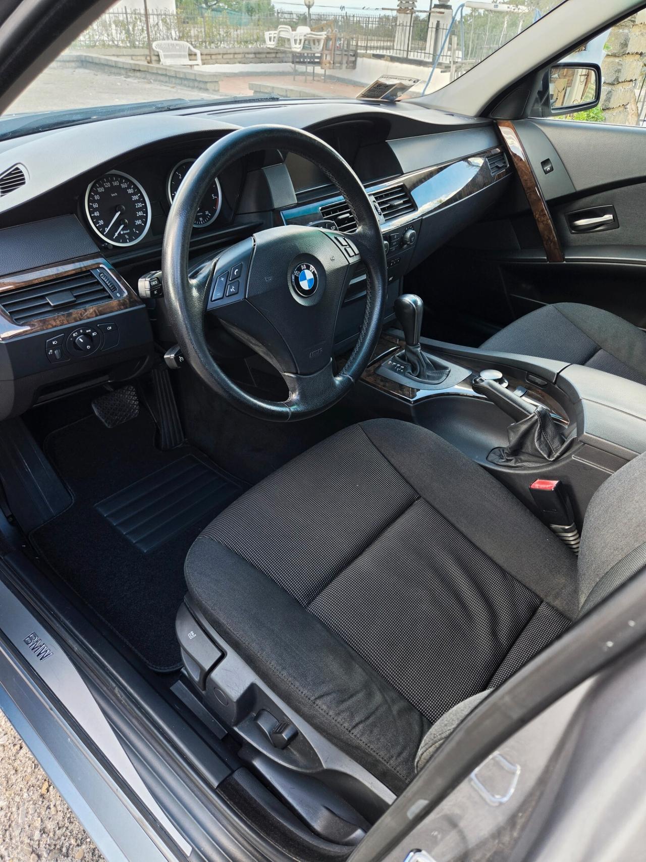BMW 530d 3.0 218 CV Automatica – 2004 – Unipro