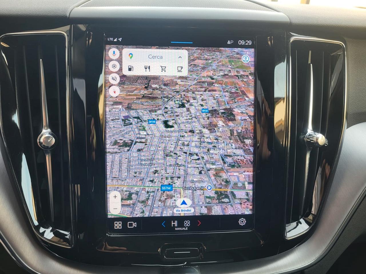 Volvo XC60 B4 HYBRID/Diesel Awd Geartronic Momentum....