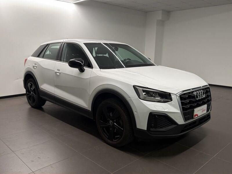 Audi Q2 Audi Admired 30 TFSI 81(110) kW(PS) 6-marce