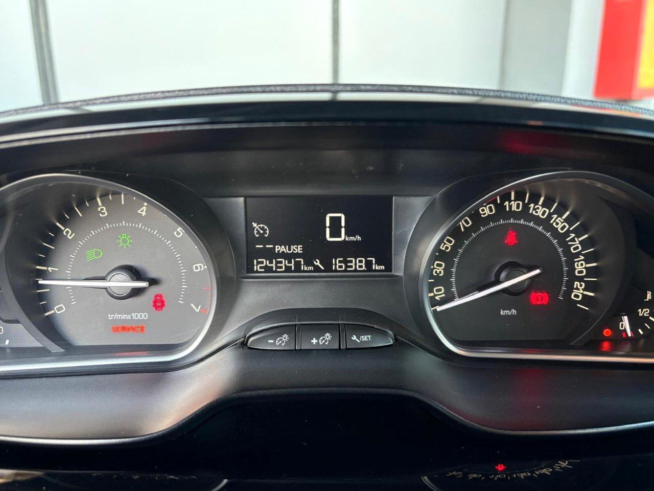 Peugeot 208 5 Porte 208 5p 1.0 puretech Access 68cv