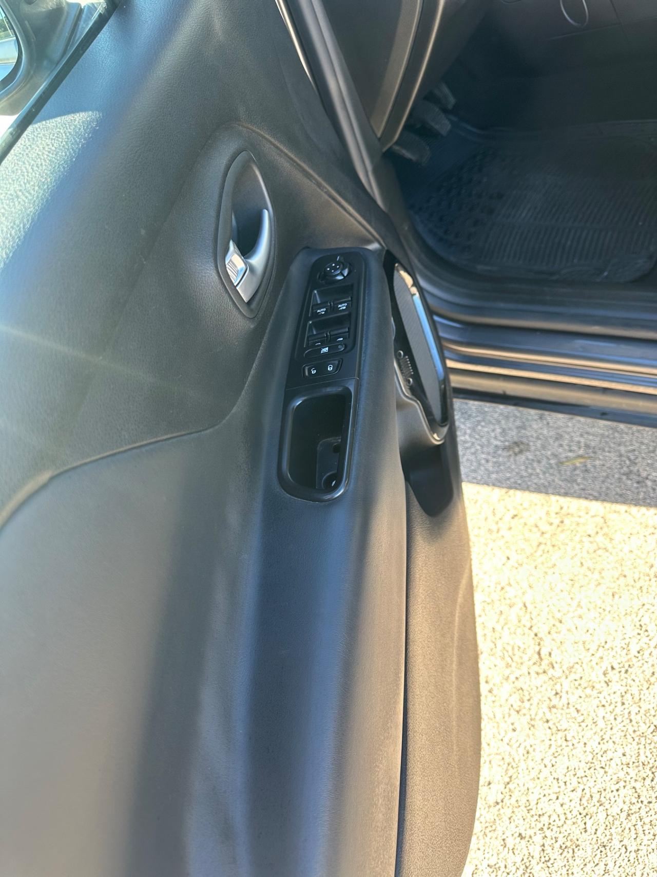 Jeep Renegade 1.6 Mjt 120 CV Dawn of Justice