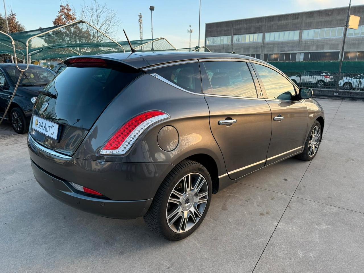 Lancia Delta 1.6 mjt 120cv my14