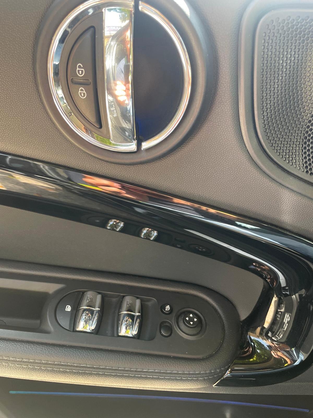 Mini Cooper SD Countryman 2.0 ALL4 Automatica