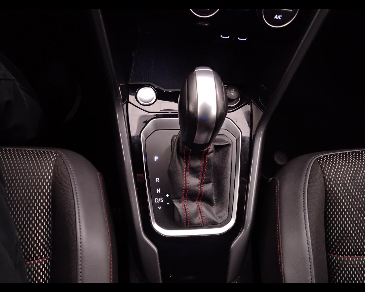 VOLKSWAGEN T-Roc I 2017 - T-Roc 1.5 tsi Sport dsg