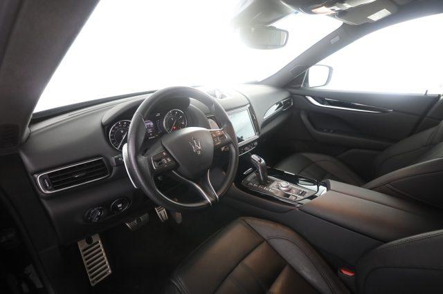 MASERATI Levante Levante 330 CV MHEV AWD GT