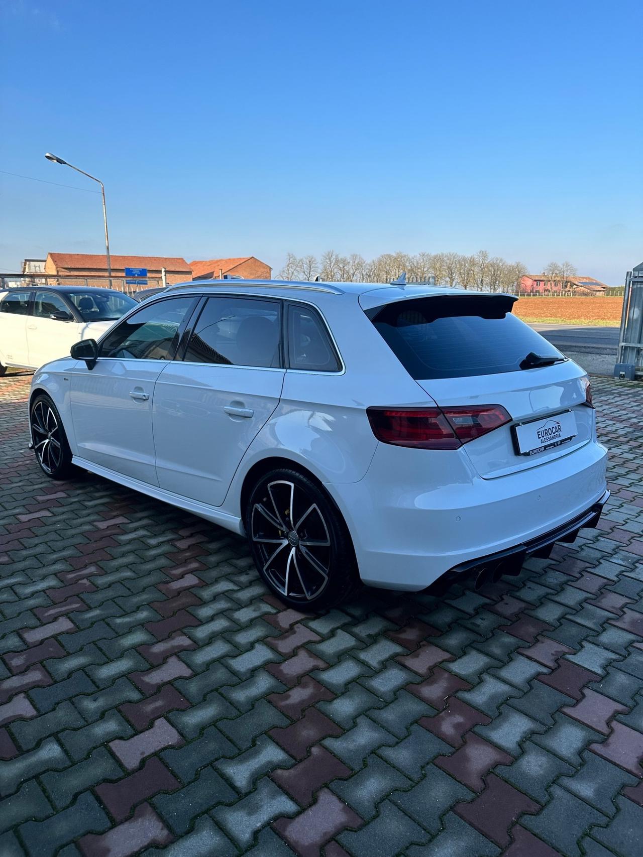 Audi A3 SPB 2.0 TDI 184 CV clean diesel quattro S tr. Attraction