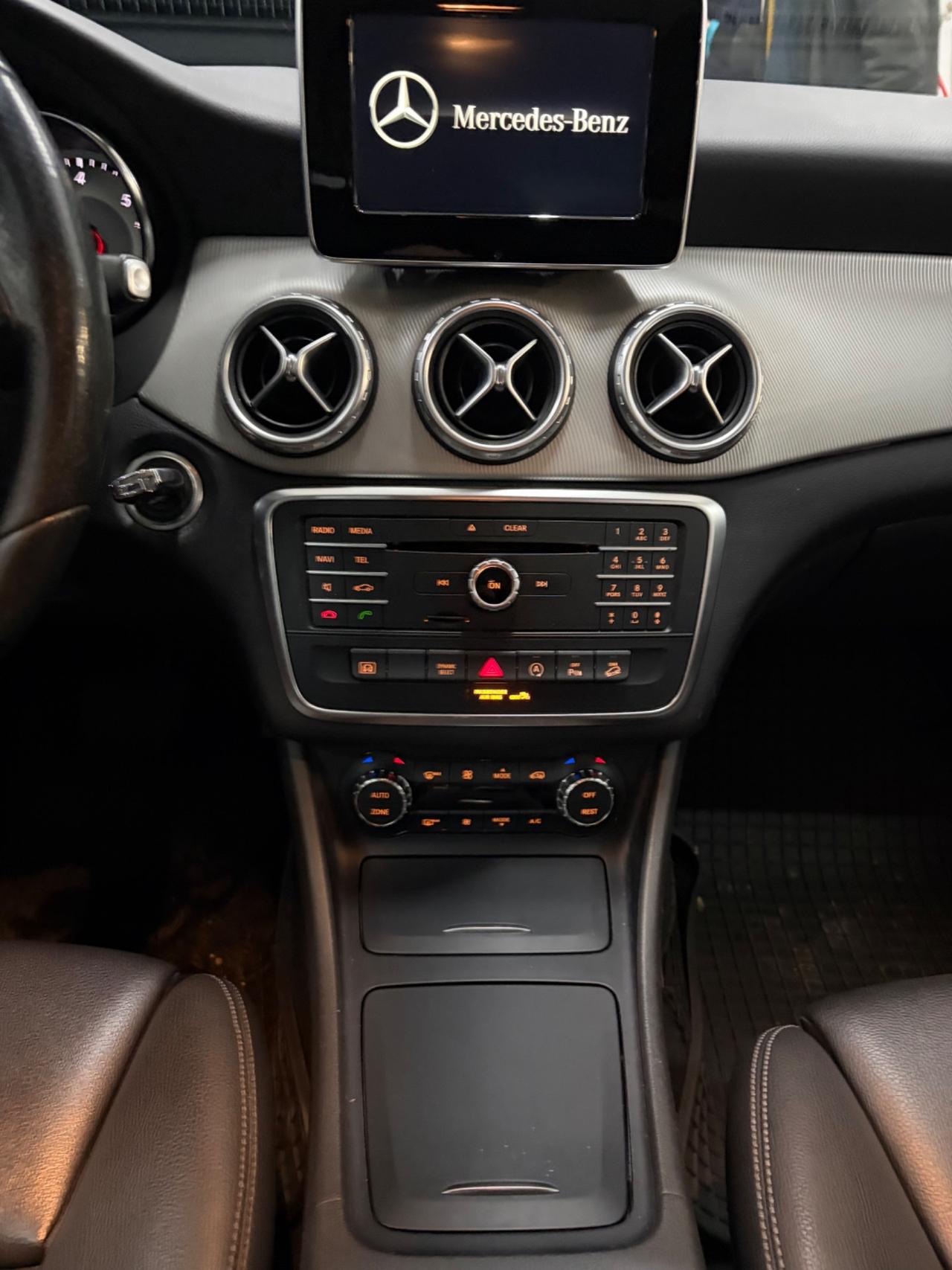 Mercedes-benz GLA 220 200 d Automatic 4Matic Enduro Activity