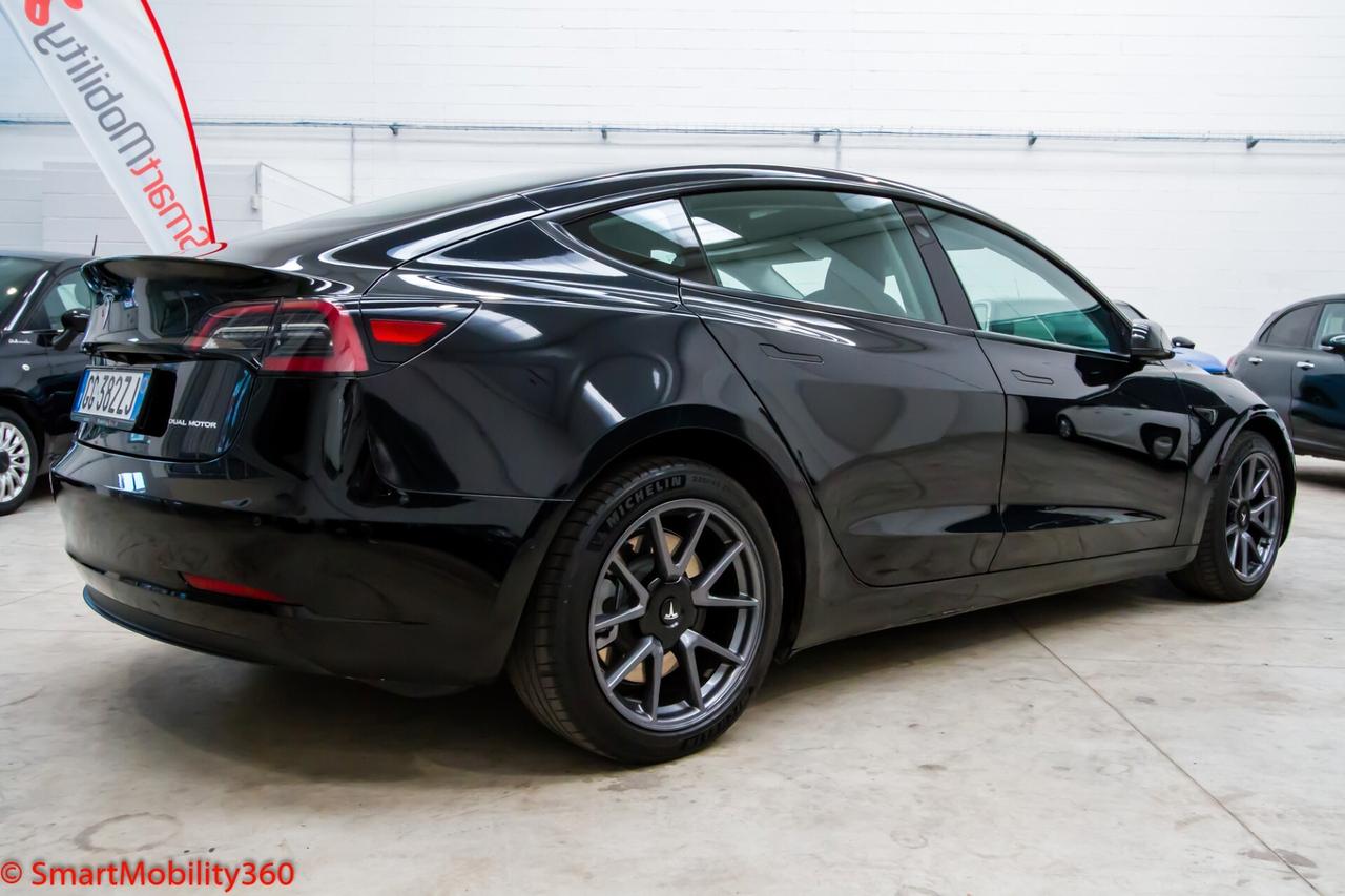Tesla Model 3 Long Range Dual Motor AWD - Promo finanziamento: 2.500 € di anticipo e 413 €/mese!