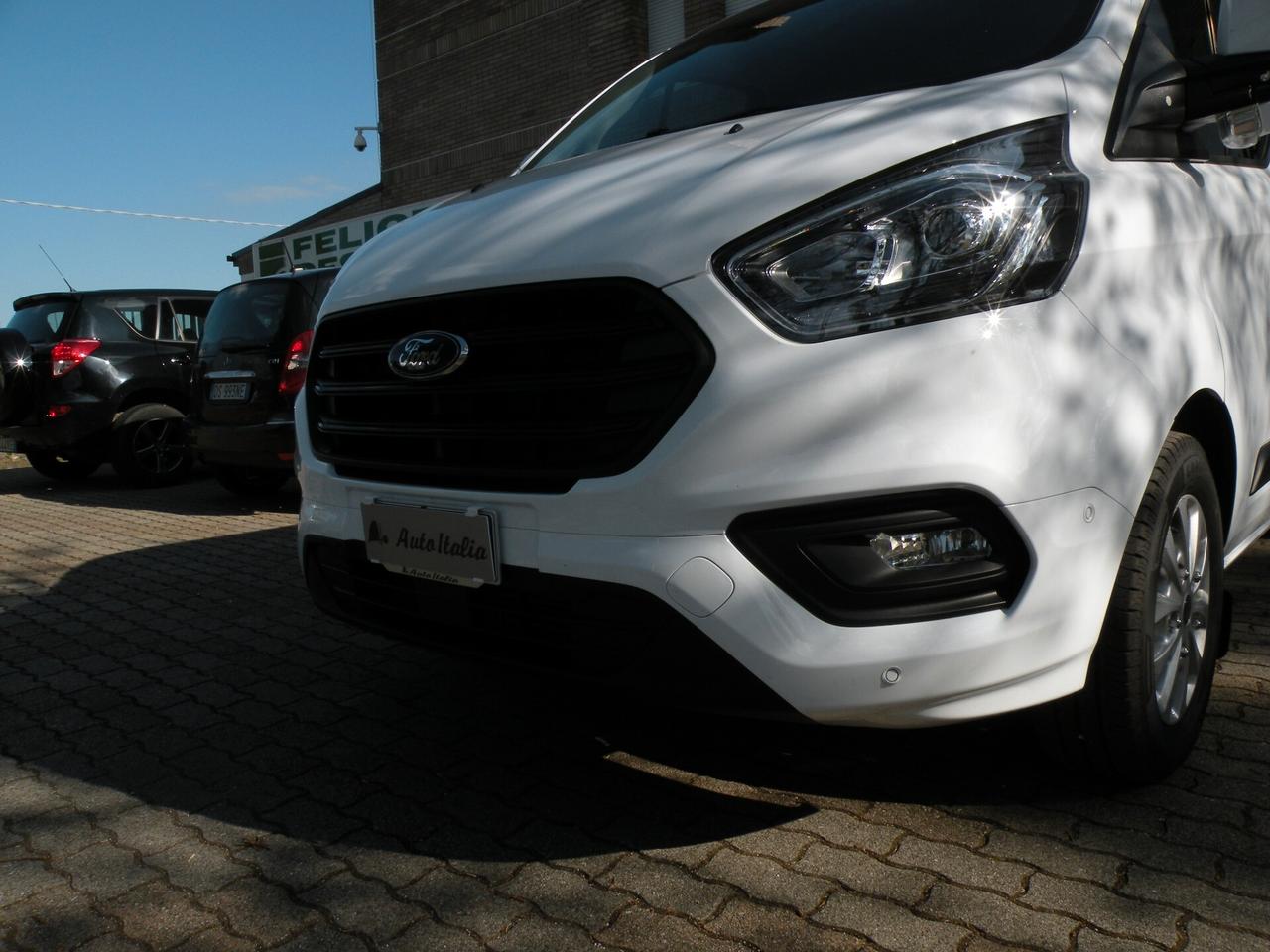 FORD TRANSIT CUSTOM 9 POSTI - NOLEGGIO