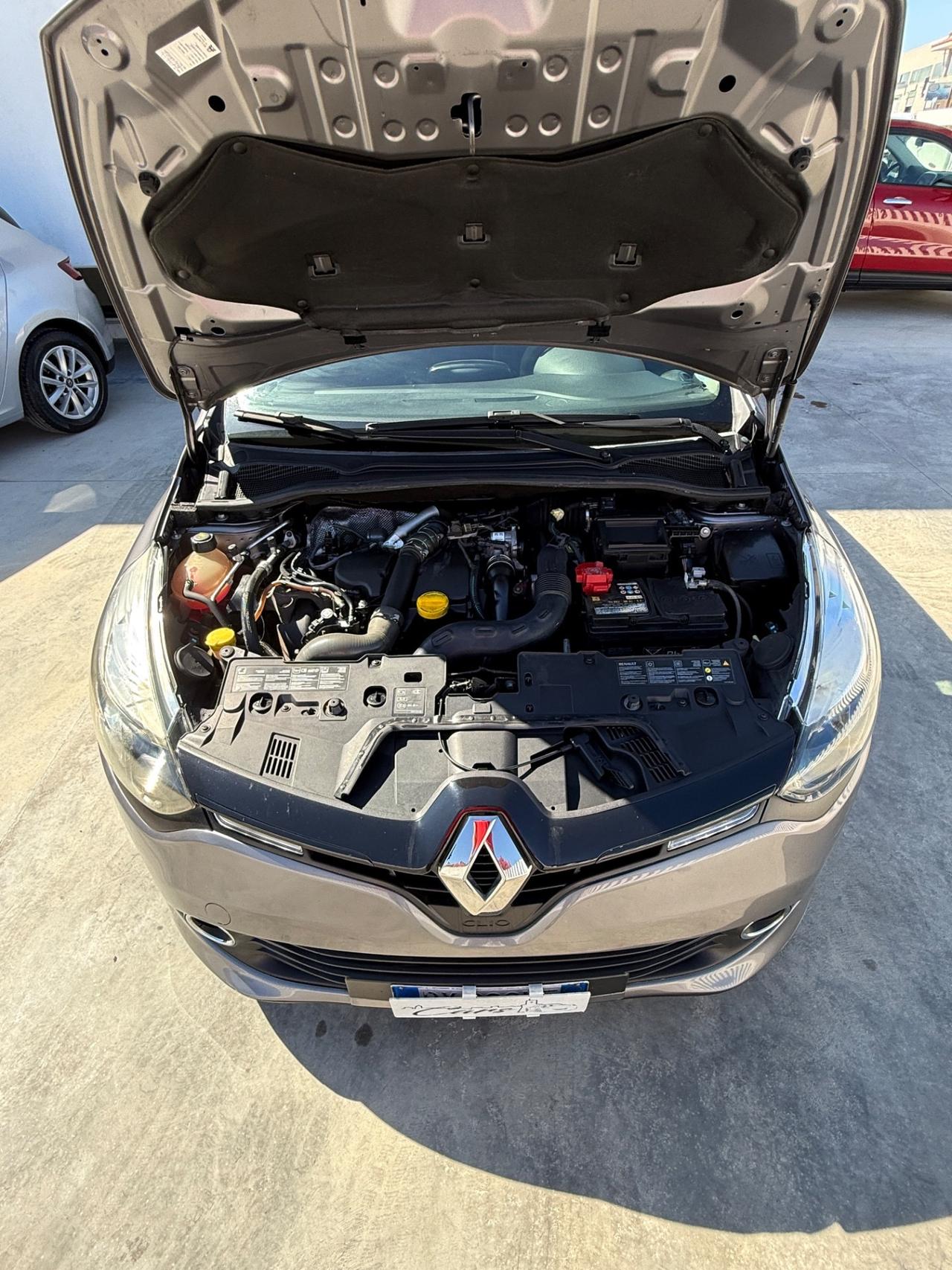 Renault Clio dCi 8V 75CV Autocarro 4 Posti