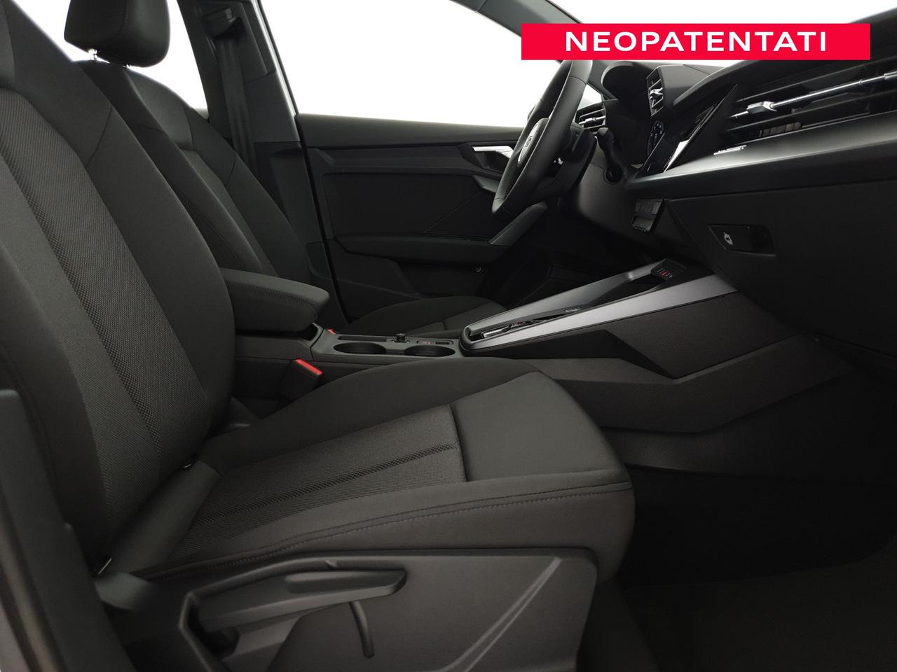 Sedan 30TFSI 116CV S tronic Business