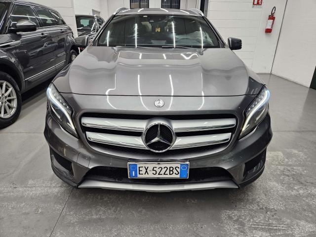 Mercedes-Benz GLA 250 GLA-X156 2014 Premium 4matic auto