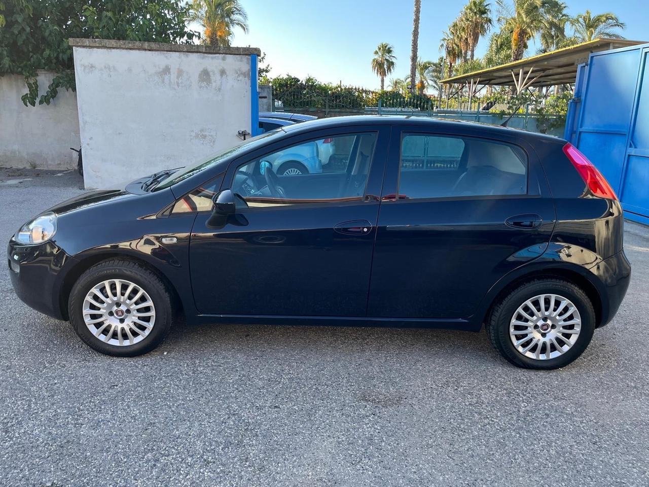 Fiat grande punto 5P-1.2 benz-km 50000-2017
