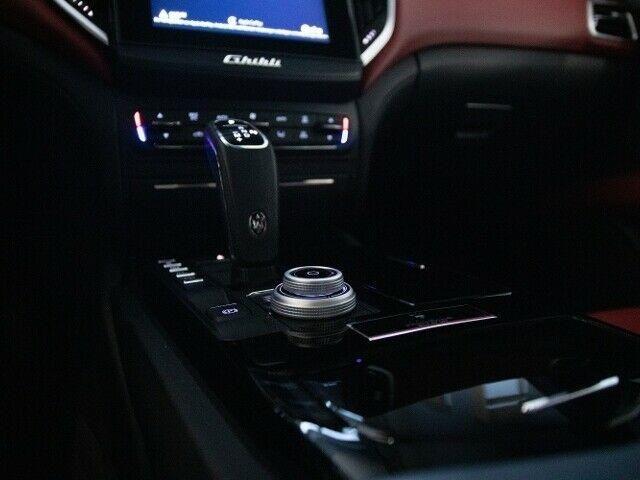 Maserati Ghibli V6 430 CV Q4 Ribelle One of 200