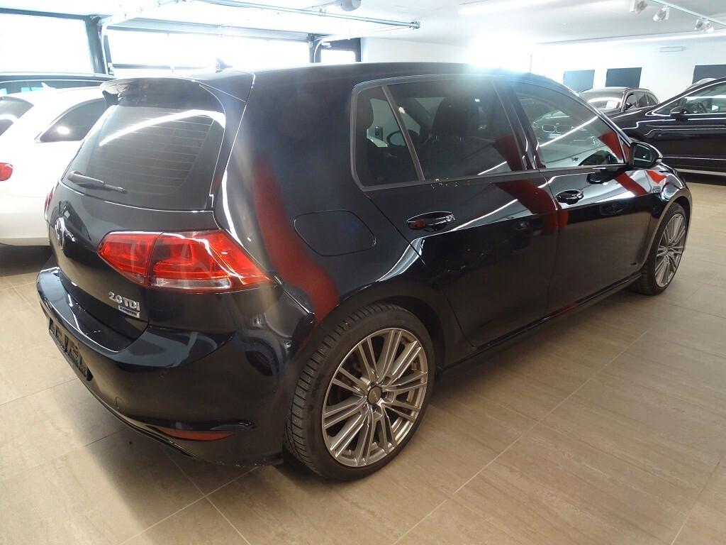 VW Golf VII 2.0 TDI R-line Alu 18 DSG 150 CV