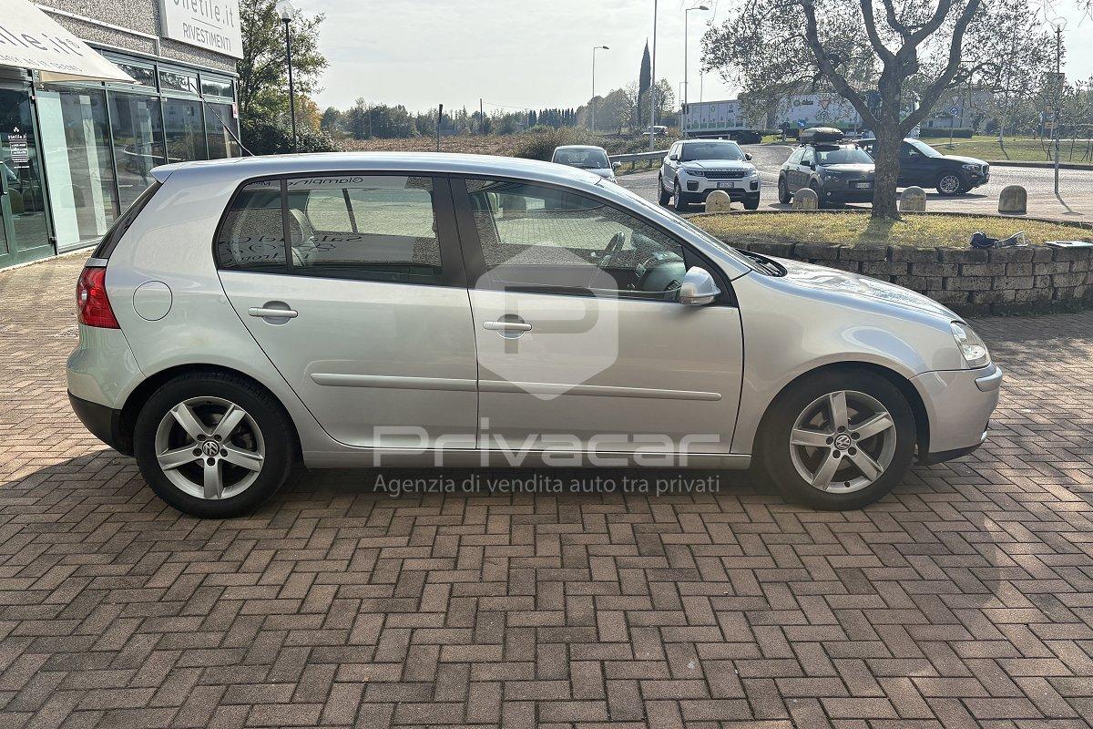 VOLKSWAGEN Golf 1.6 16V FSI 5p. Comfortline