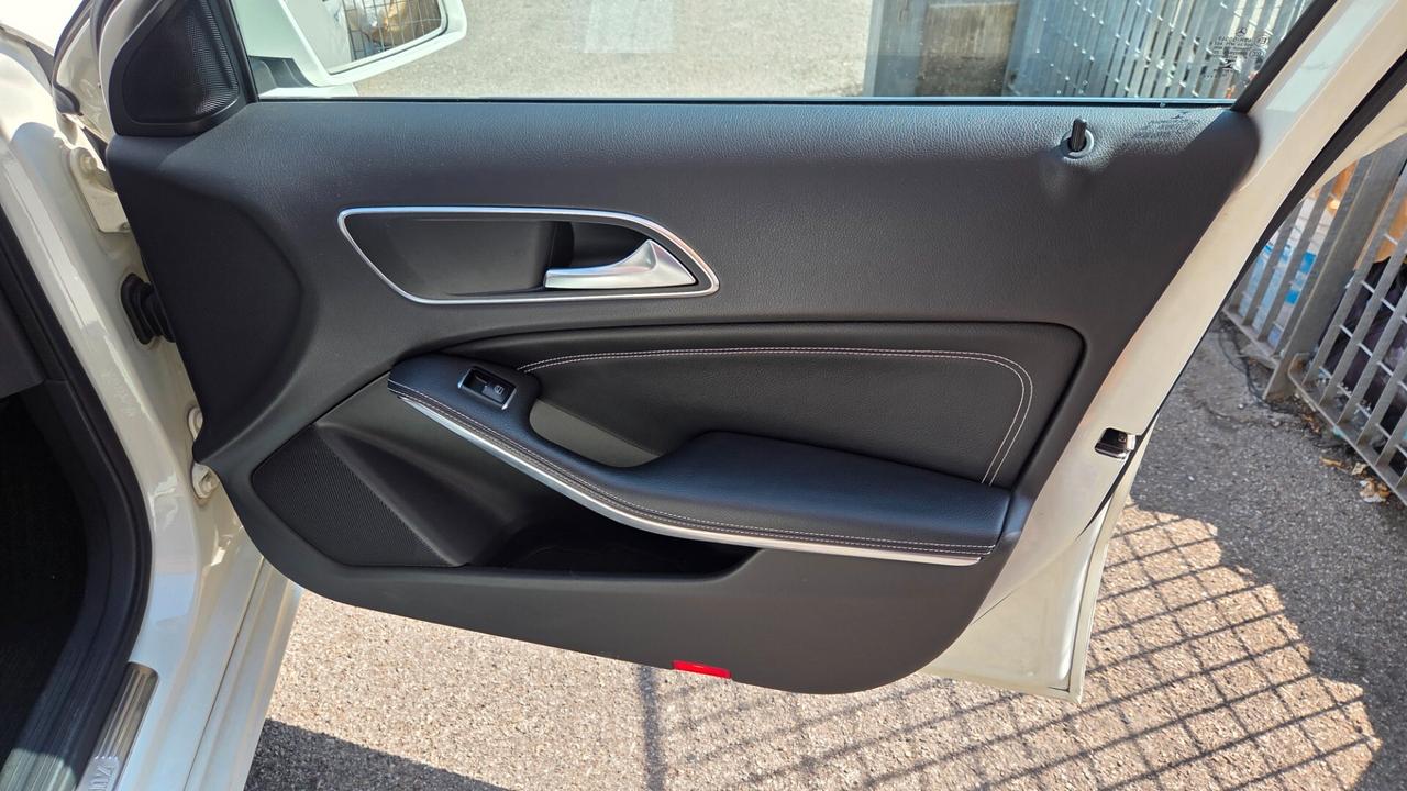 Mercedes-benz A 200 aut. Executive UNICO PROPRIETARIO