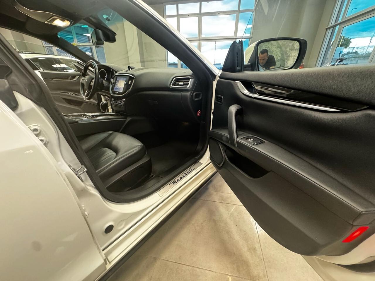 MASERATI GHIBLI 3.0 DIESEL V6 250CV