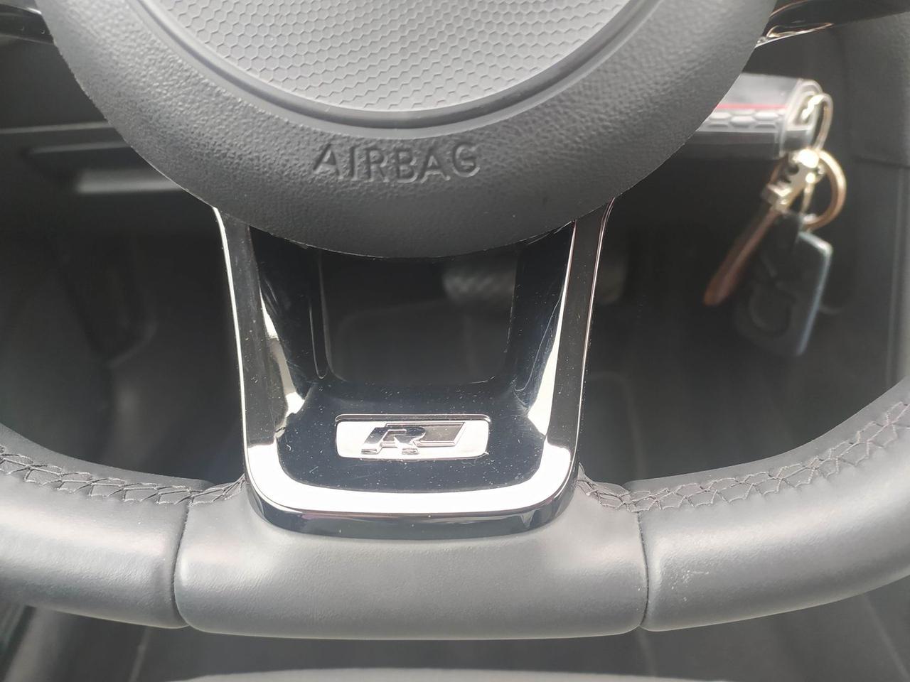 Volkswagen Golf Business 1.6 TDI BlueMotion #11156