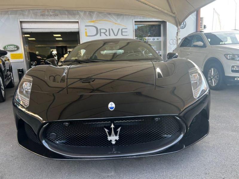 Maserati MC20 MC20"Kit carbonio(41500€)/sollevatore/pack service