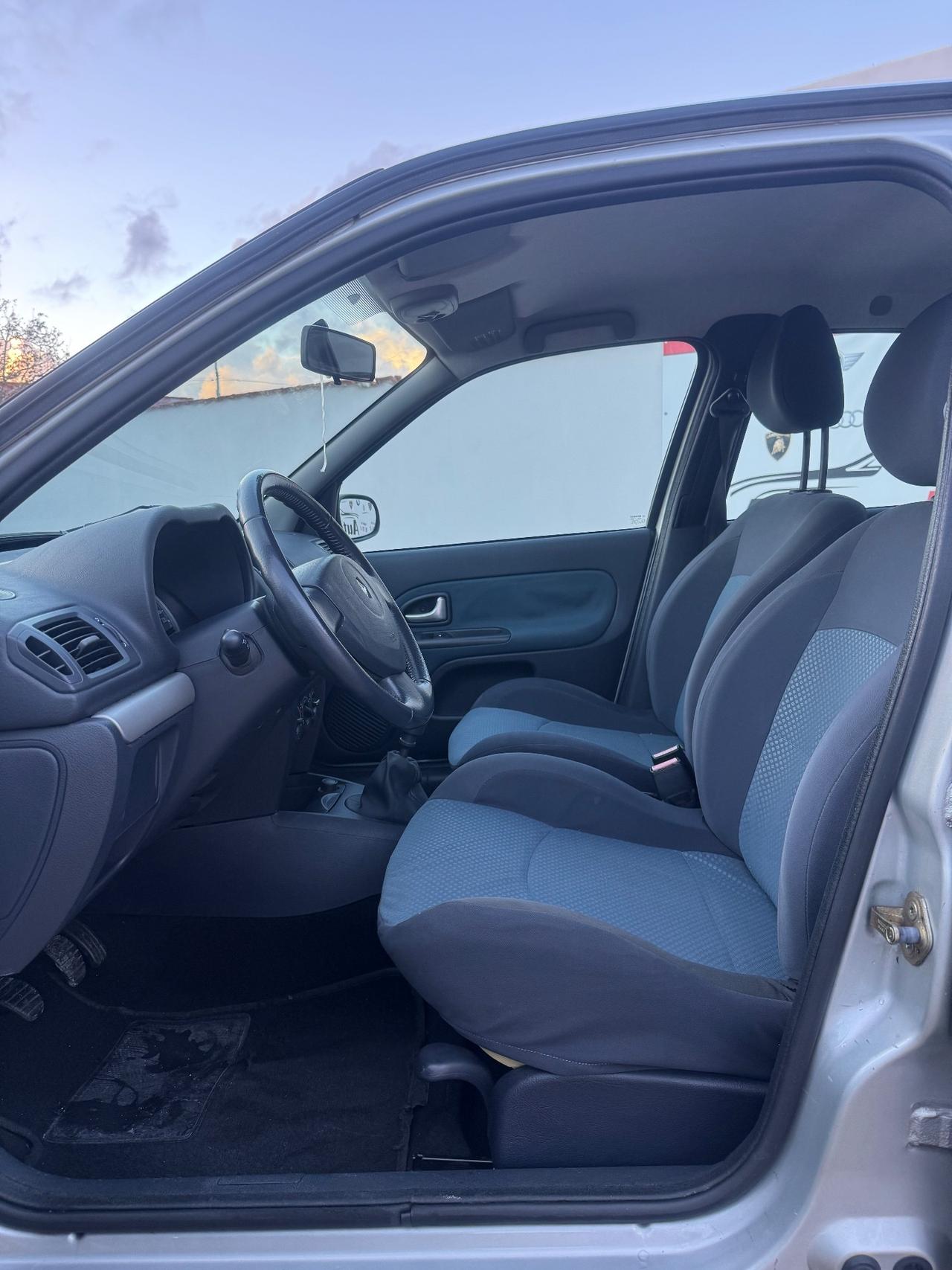 Renault Clio Storia 1.2 5 porte Dynamique