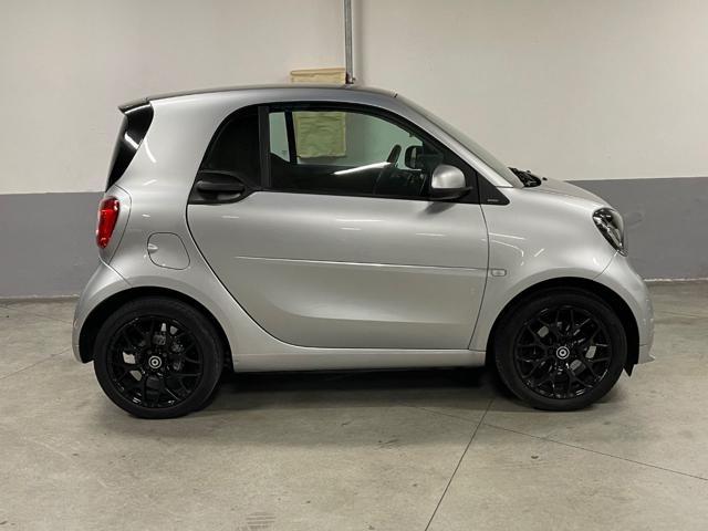 SMART ForTwo 70 1.0 twinamic Superpassion