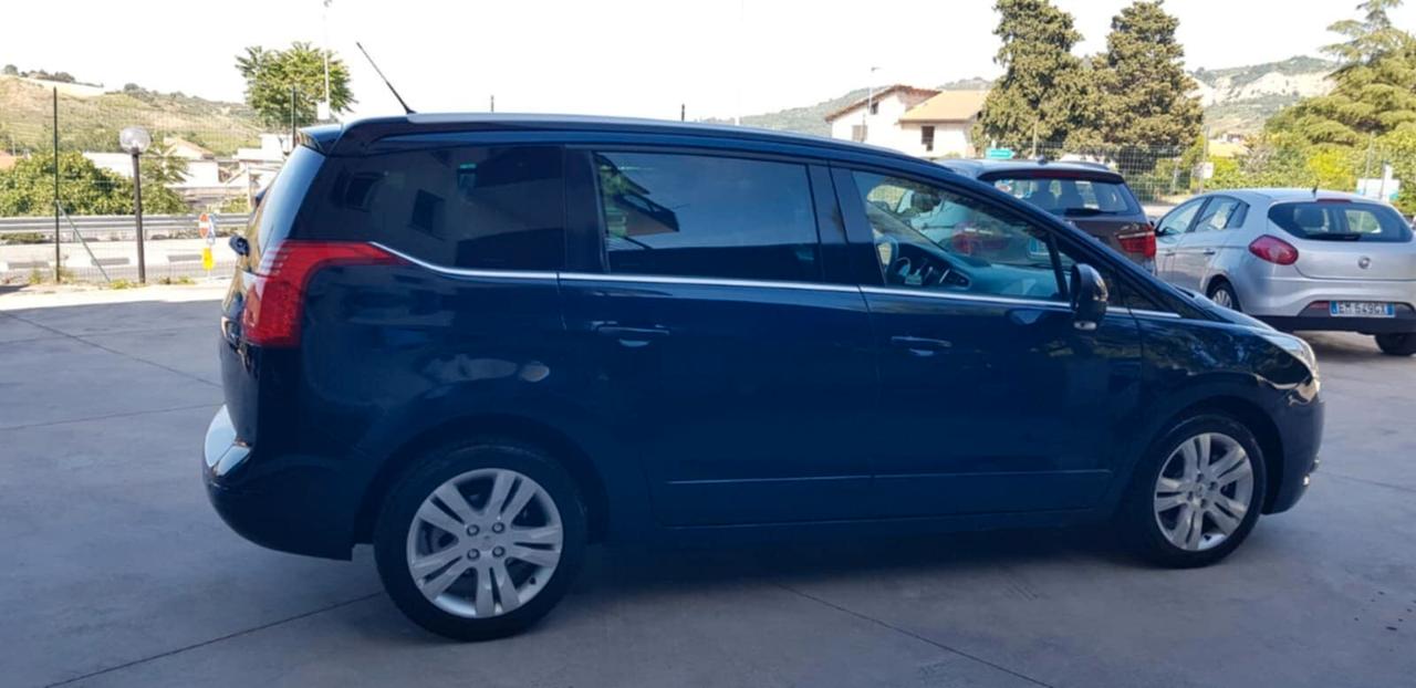 Peugeot 5008 2.0 HDi 163CV 7 POSTI UNIPROPRIETARIO