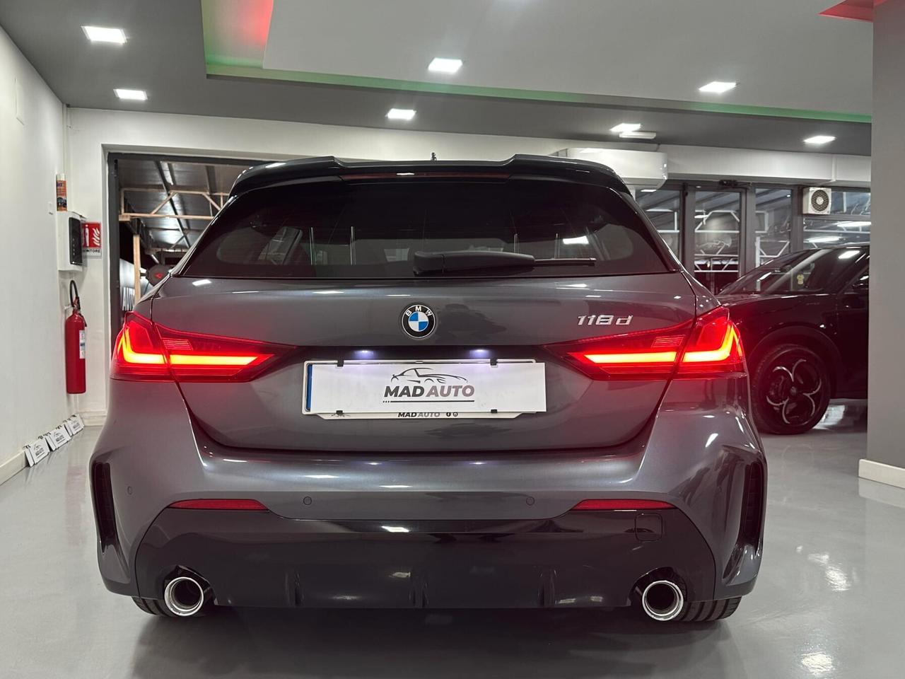 Bmw 118 118d 5p. Msport