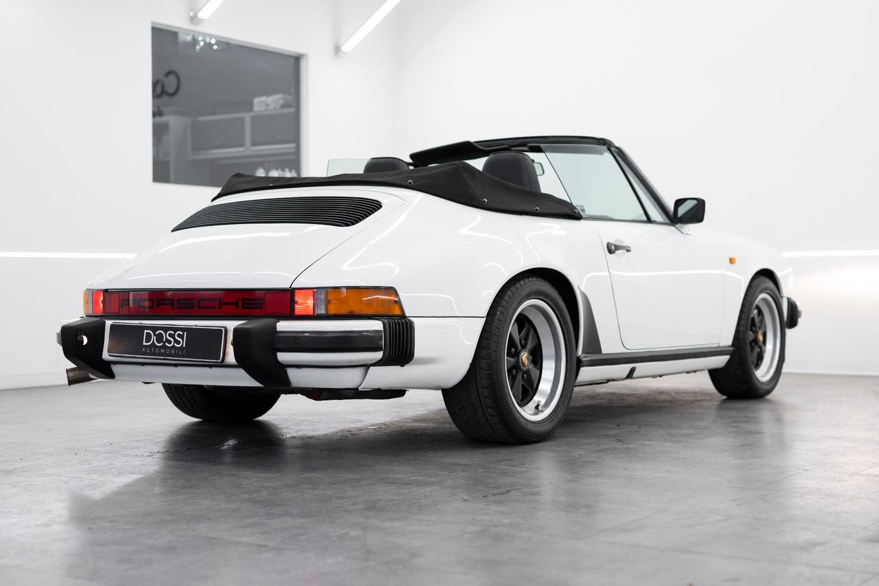 Porsche 911 Carrera 3.2 Cabriolet