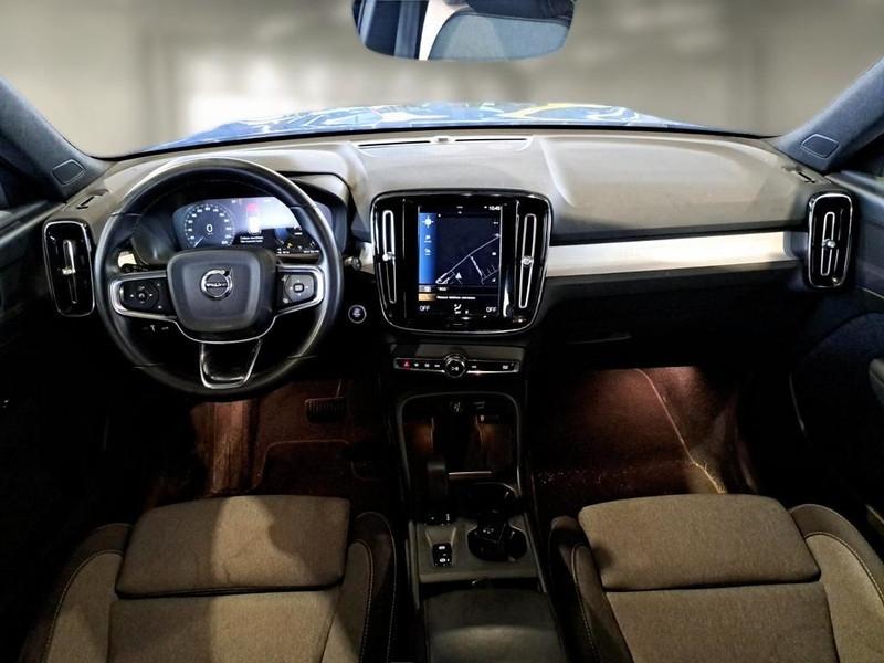 VOLVO XC40 T4 RECHARGE PLUG-IN AUTO CORE SUV