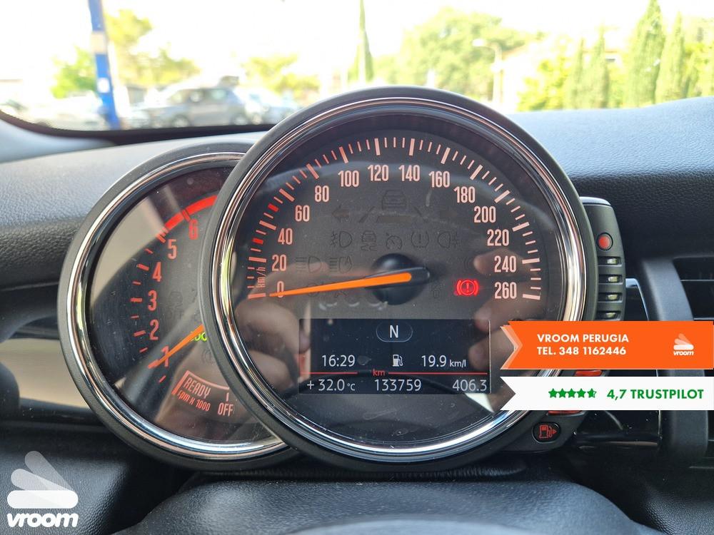 MINI Cooper D F55 1.5 Hype 5P 2017 NEOPATENTATO