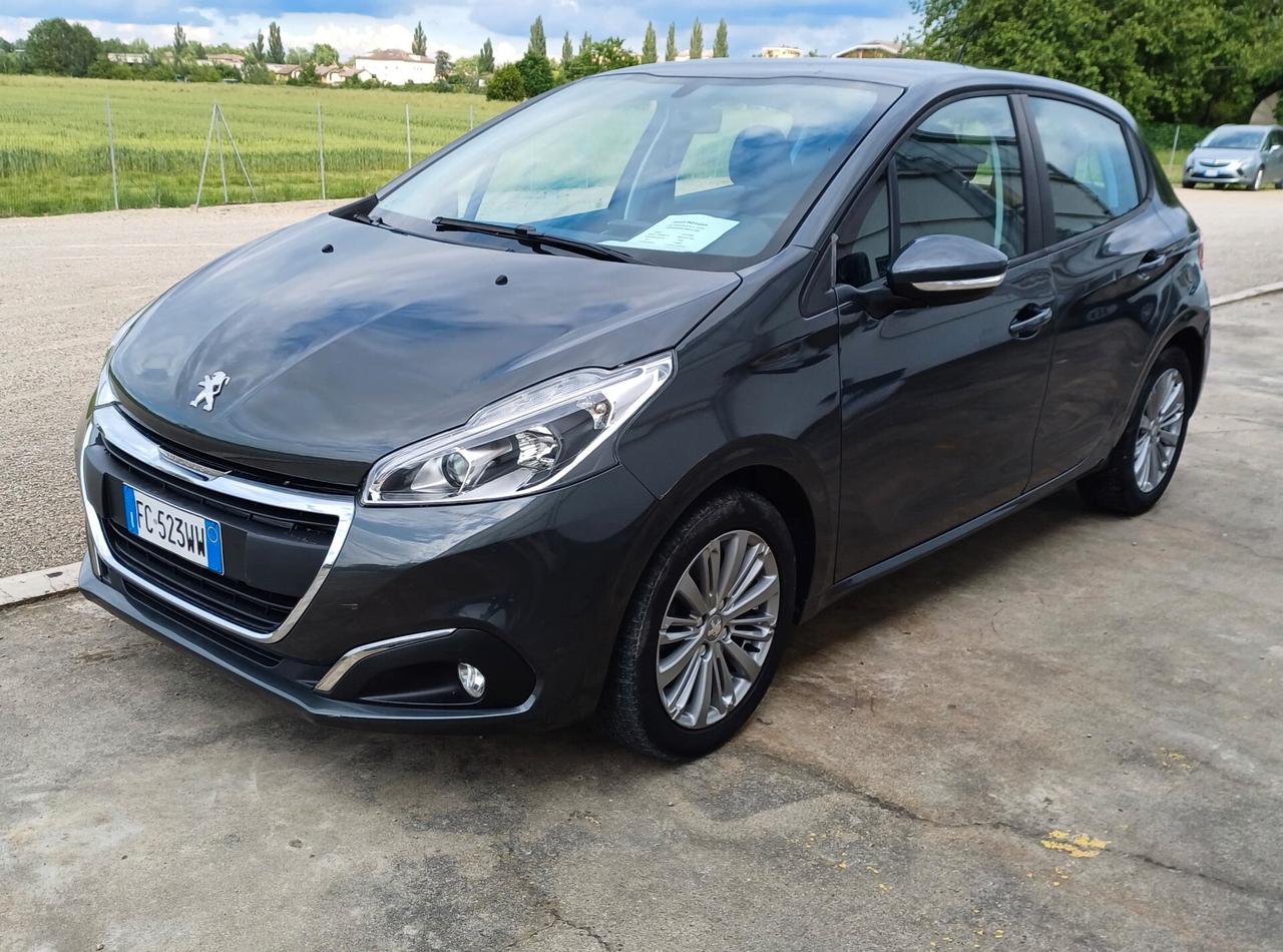 Peugeot 208 PureTech 68 5 porte Access