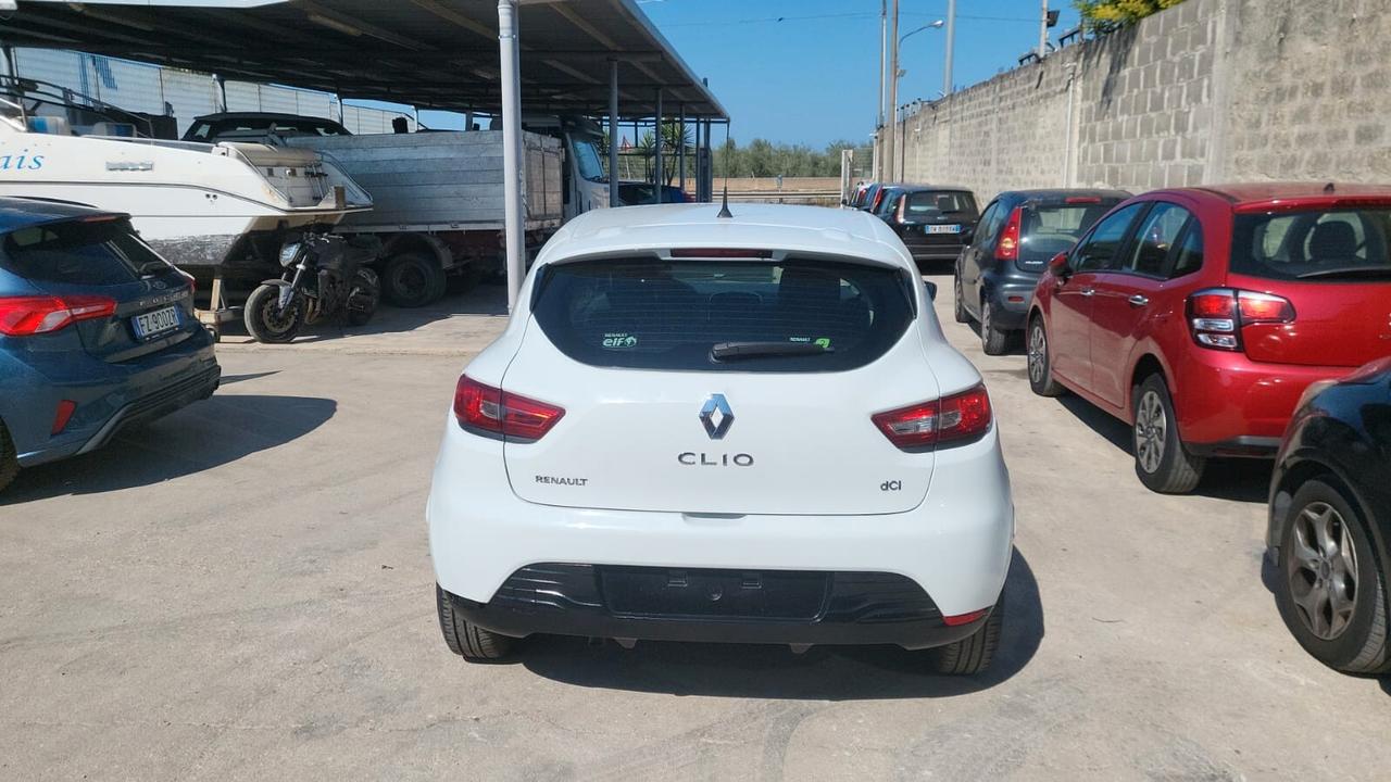 Renault Clio 1.5 dCi 8V 75CV 5 porte Costume National