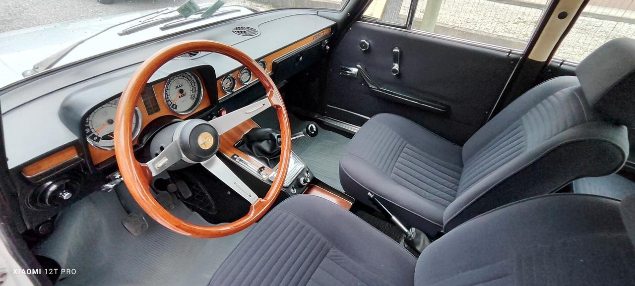 Alfa Romeo 2000 131cv (ASI - TARGA ORIGINALE)