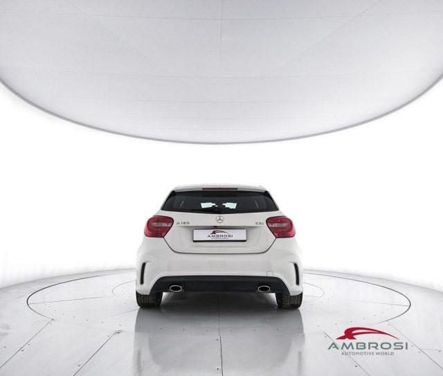 MERCEDES-BENZ A 180 180 CDI Premium