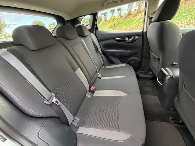 NISSAN Qashqai 1.5 DCI 115CV DCT+NAVI+RETROCAMERA+CARPLAY