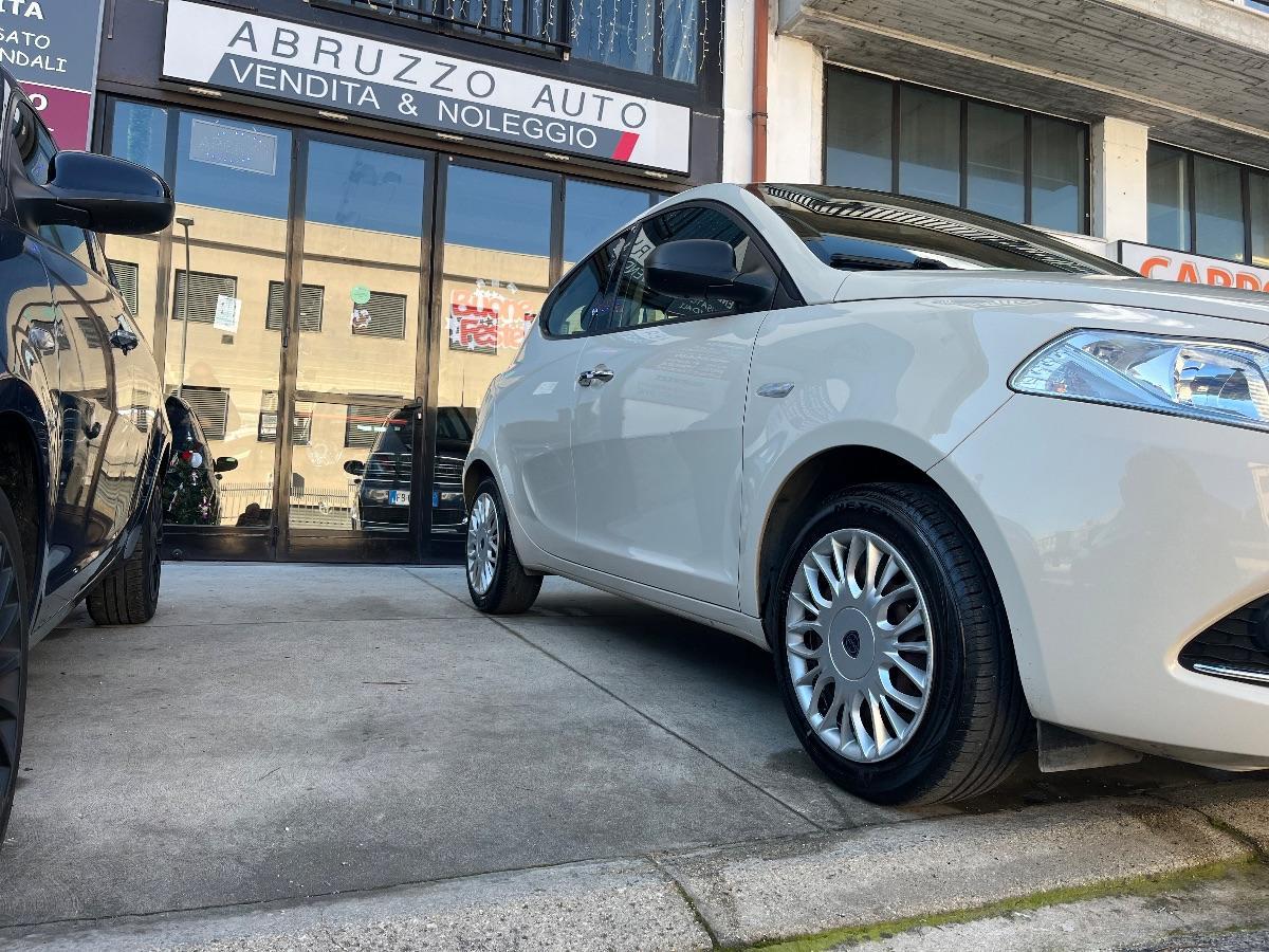LANCIA Ypsilon 1.2 69 CV 5p. VENDUTA