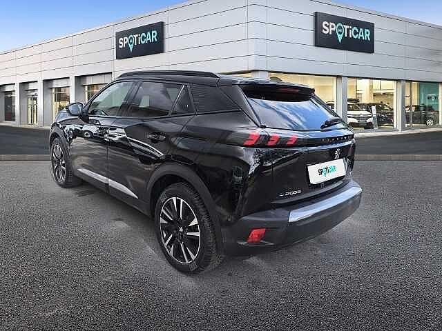 Peugeot 2008 motore elettrico 136 CV GT