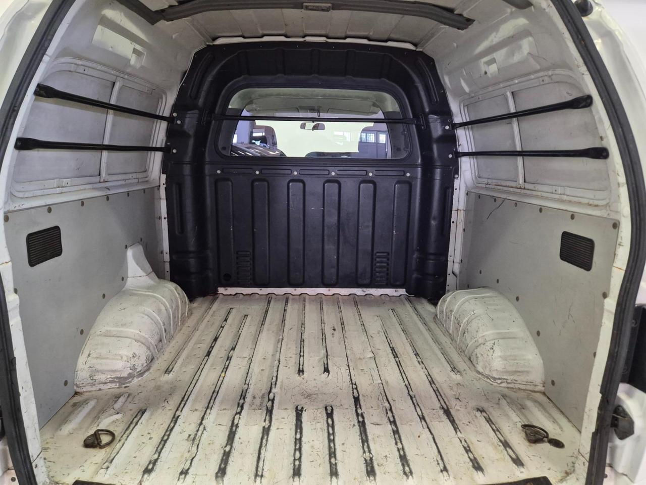 Hyundai H-1 2.5 td Combi 5 POSTI - PER COMMERCIANTI