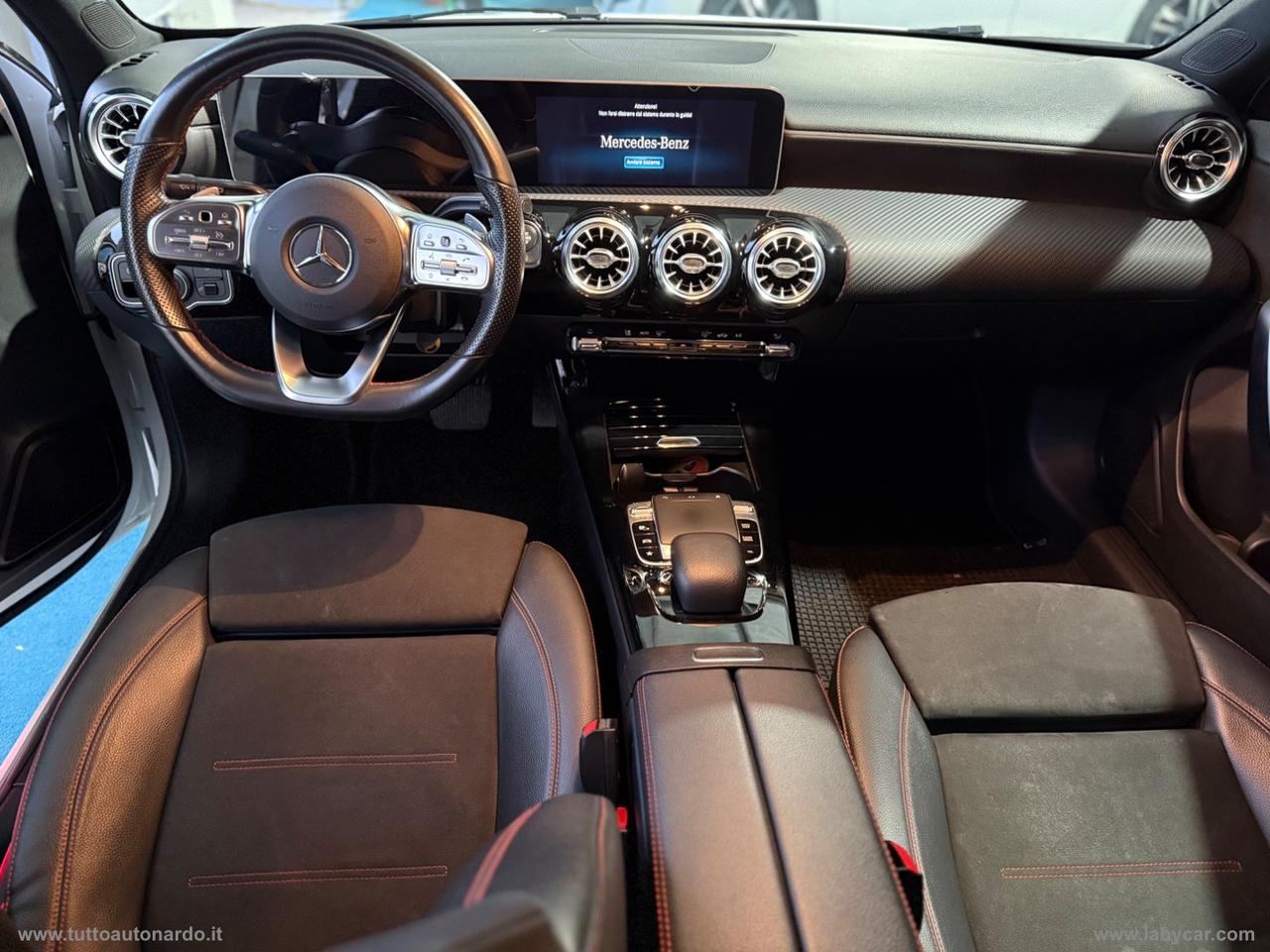 MERCEDES-BENZ A 180 d Automatic Premium