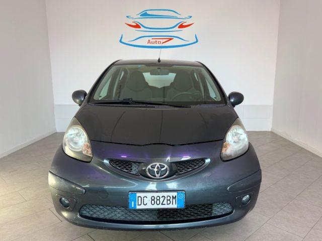TOYOTA Aygo 1.0 12V VVT-i 5 porte Sol