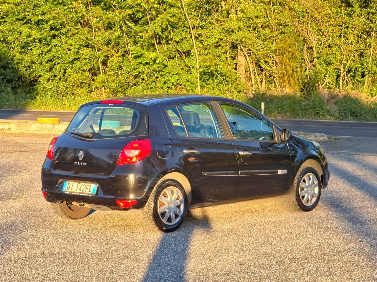 Renault Clio 1.2 16V 5 porte Luxe CV-75 2009-E4 Manuale GPL NEO
