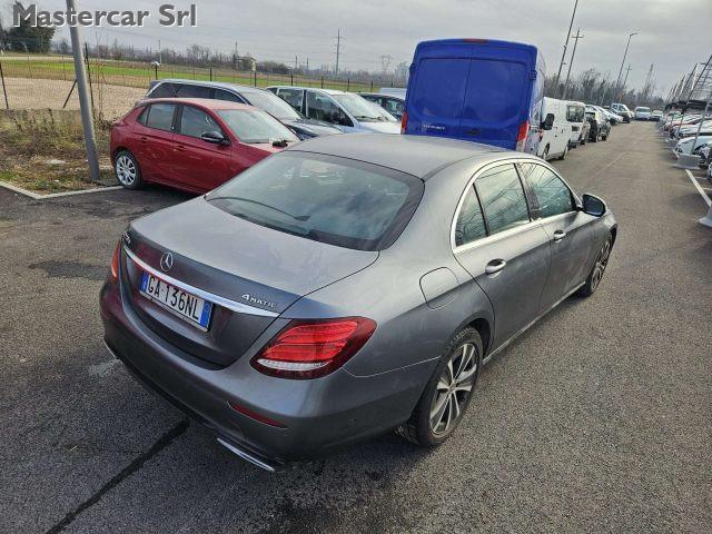 MERCEDES-BENZ E 220 E 220 d Business Sport 4matic auto - GA136NL
