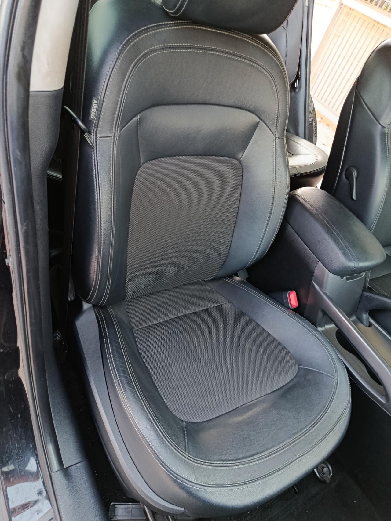Kia Sportage 1.7 CRDI VGT 2WD active STRAFULL