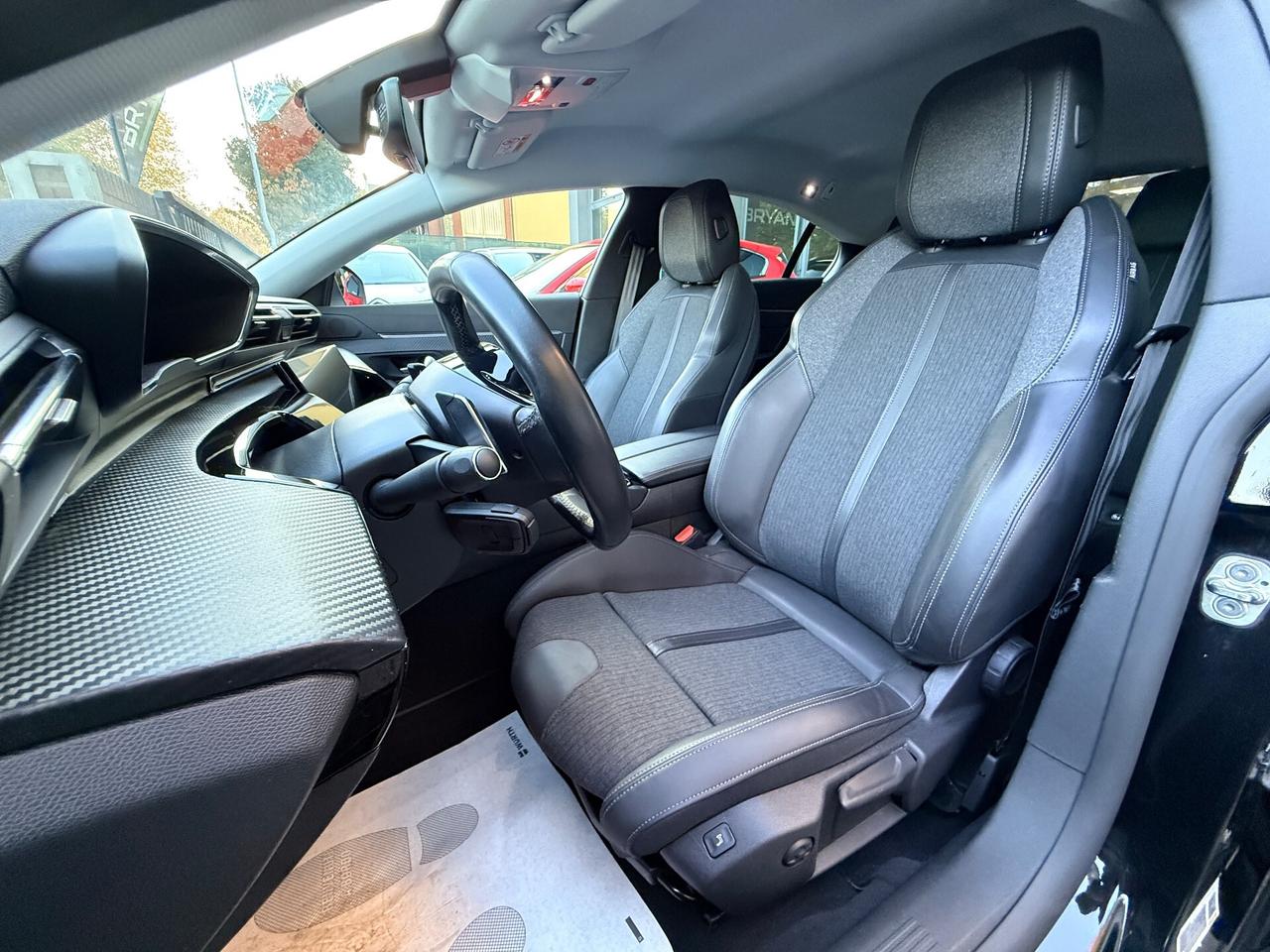 Peugeot 508 Plug-in Hybrid 225 e-EAT8 Allure Pack