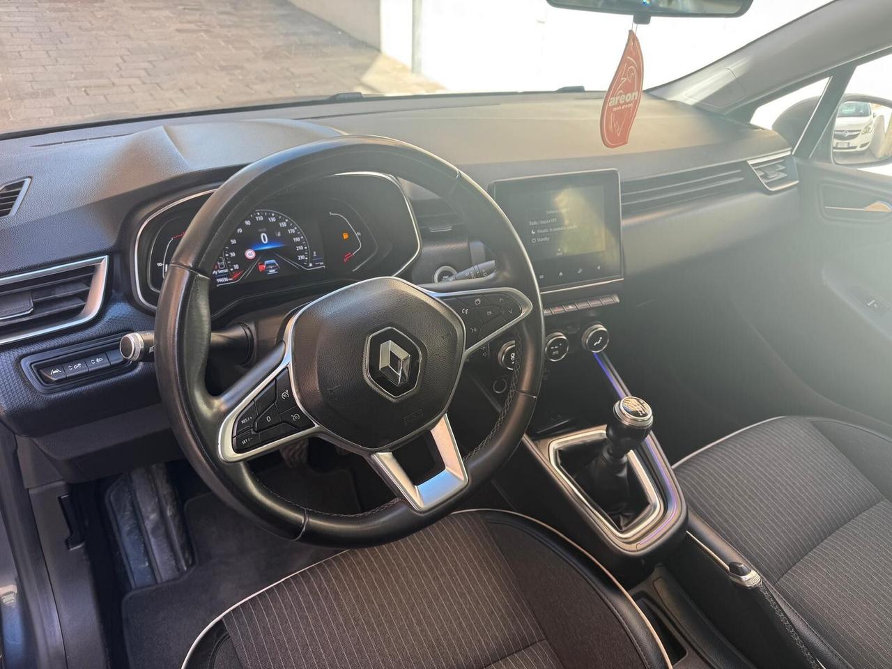 RENAULT Clio TCe 90CV 5 porte Intens
